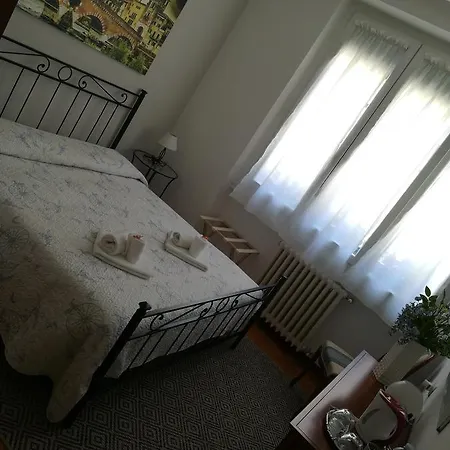 A Casa Di Luca Πανσιόν Βερόνα
