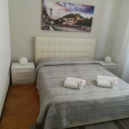 A Casa Di Luca ゲストハウス ヴェローナ