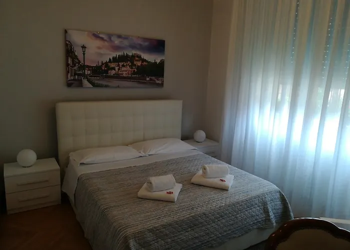 A Casa Di Luca ゲストハウス ヴェローナ