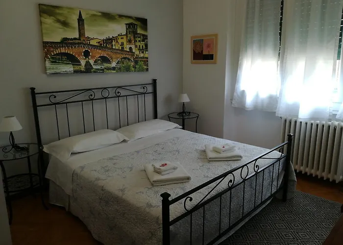 A Casa Di Luca ゲストハウス ヴェローナ