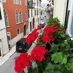 A Casa Di Luca Πανσιόν 3*