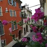 Πανσιόν A Casa Di Luca Βερόνα