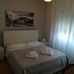 A Casa Di Luca Πανσιόν Βερόνα