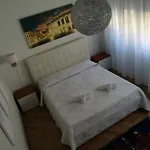 A Casa Di Luca Πανσιόν
